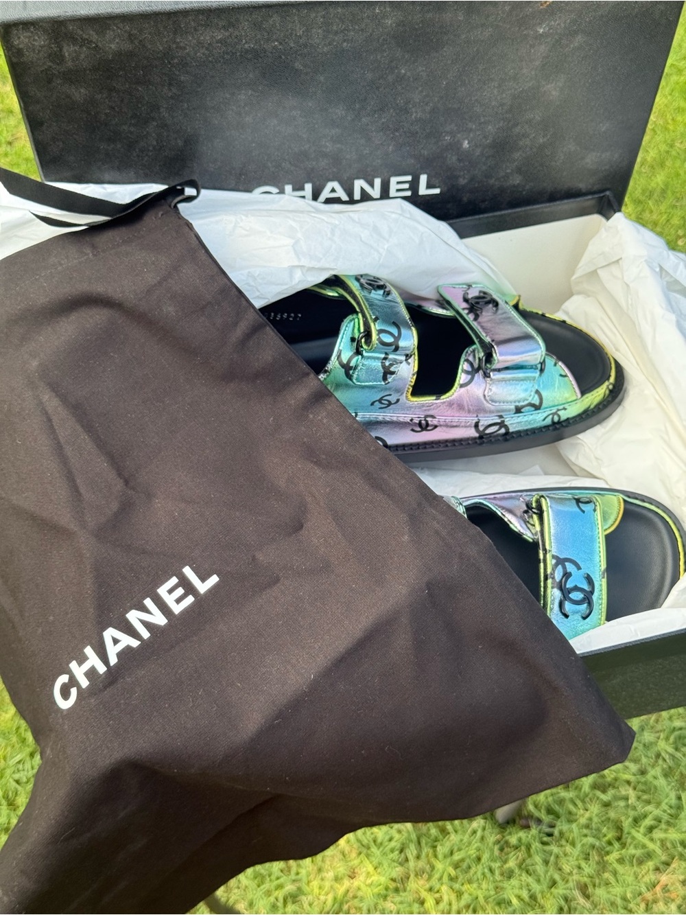 Chanel "Dad Sandals" from the Resort 2023 collection - Picture 5 of 5